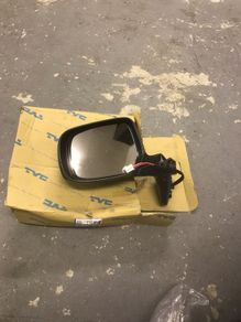 toyota auris mirror