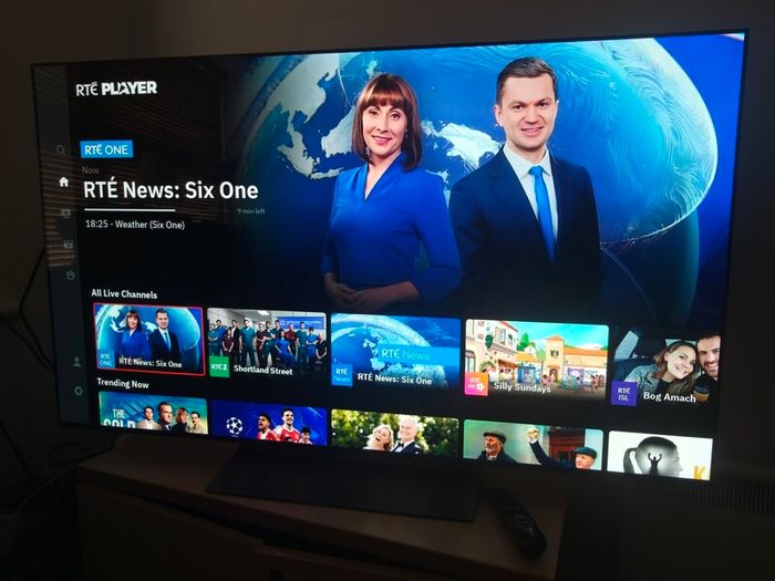 LG 55inch C4 OLED evo 4K Smart TV  OLED55C44LA  Excellent Condition