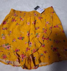 New girls skort size 7-8 years