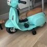 motorised vespa Image 2