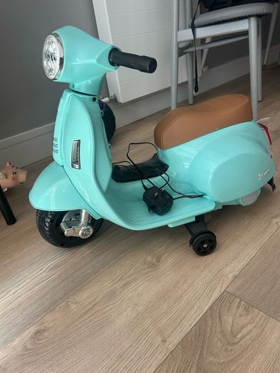 motorised vespa