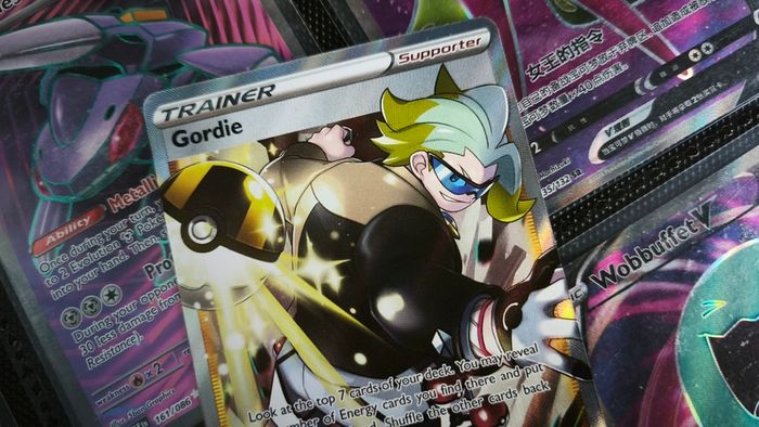 Gordie ! Ultra Rare ! from Silver Tempest Set ! 2022 ! Pokemon Card !