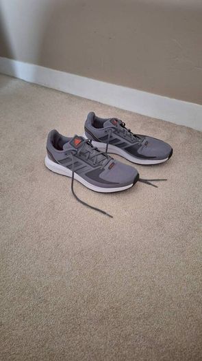 addias runners