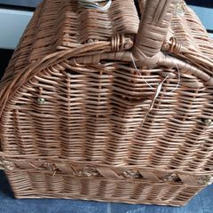 Vintage picnic basket