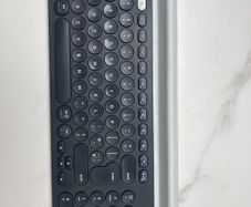 Logitech K780 Multi-Device Wireless Keyboard