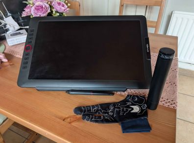 Xp Pen Pro 15.6 inch Graphics Tablet