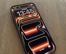 Apple iPhone 17 Pro Max Orange