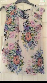 Ladies stunning top size 10