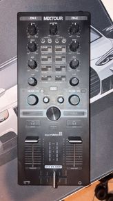 Reloop Mixtour DJ Controller