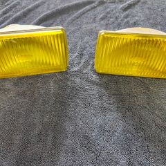 Yellow fog lights 19R-33 Sierra Cosworth / Escort Cosworth, Ford Fiesta XR2 XR3 XR4 ,Sierra RS RS500 ,Focus Guide, Escort Rallye ,Scorpio 4x4 Turbo