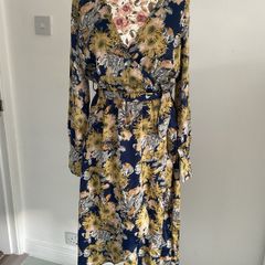 dress bnwt wrap dress ichi brand size small navy patterned 10/12