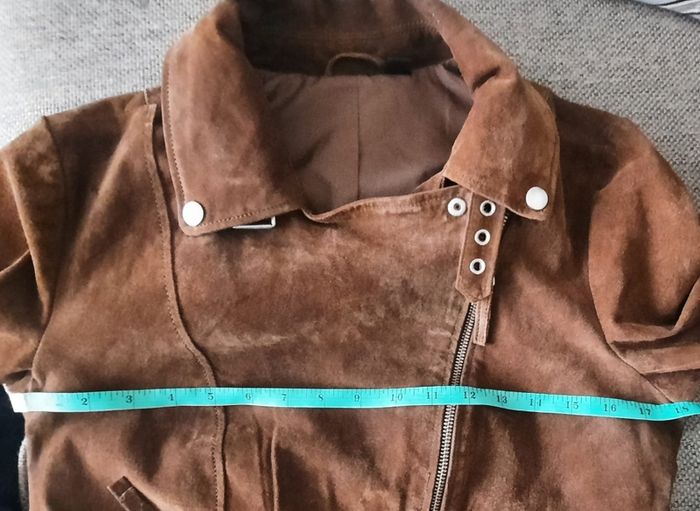 Biker style suede leather jacket UK 14 in excellent condition see last two photos for exact measurements and see third last photo for slight sign of wear FREE STANDARD POSTAGE INCLUDED