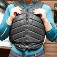 Champion Ti 22 Back Protector X Large child like NEW!