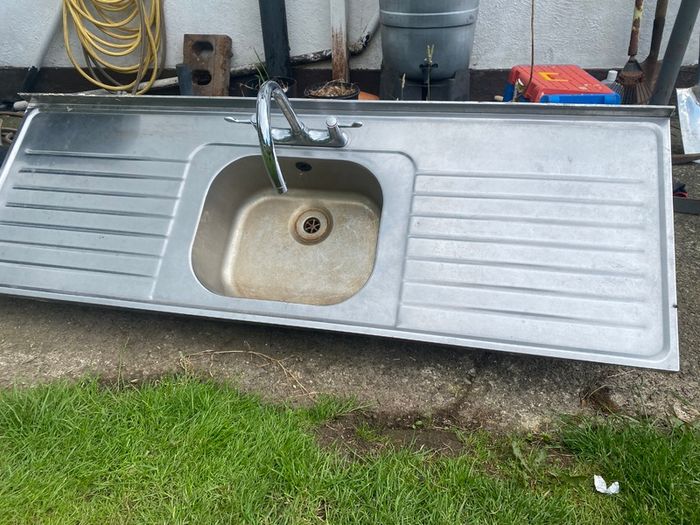 Kitchen sink