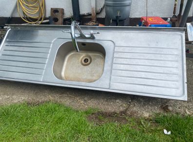 Kitchen sink