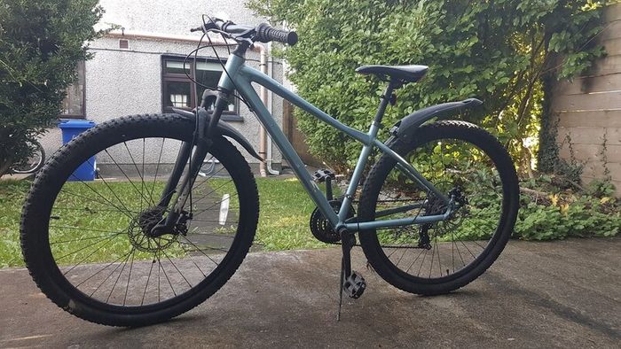 Road bike, Disc Brakes Front and Rear, 29"x2.10" Tyres