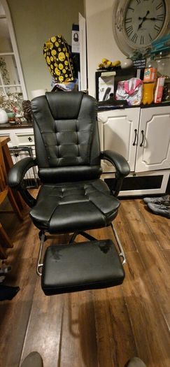 desk chair