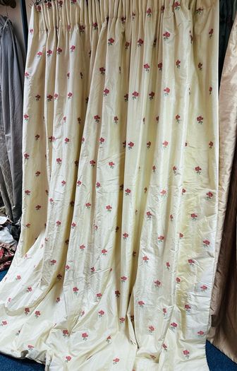 Very Large Stunning Single Silk Interlined Curtain 60"/153cm x 95"/241cm drop