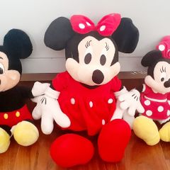 Brand New Minnie Mouse/Mickey Mouse plush and hair accessories