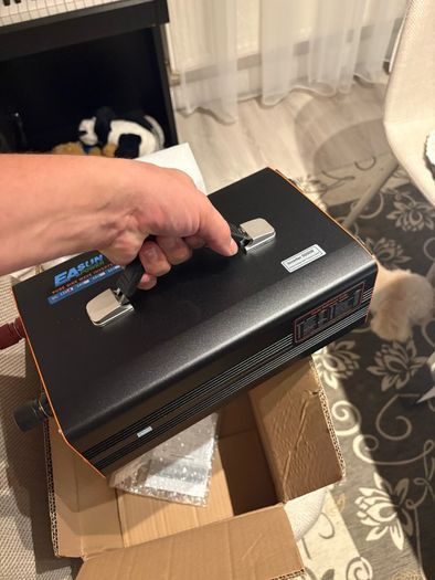 power Inverter pure wave 5000w 12v to 220v eu socket or 3 pin adapter soket also