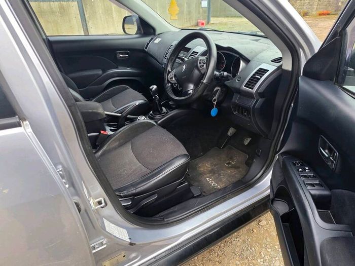 Peugeot 4007 4X4