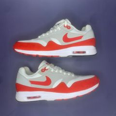 Get Rare Nike AM1