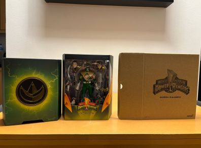 Power Rangers MMPR Super7 Wave 1 Ultimate Green Ranger.
