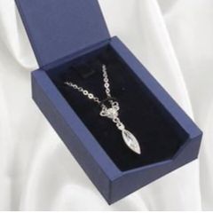 Swarovski necklace, new