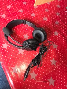 Headphones, headset