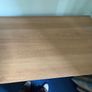 Desk with adjustable legs Image 2