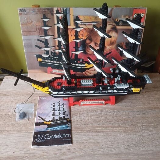 vintage Lego 398 uss Constellation