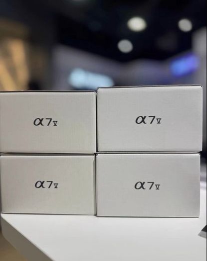 Sony A7 V (A7M5) - Brand New - International Version pre-order