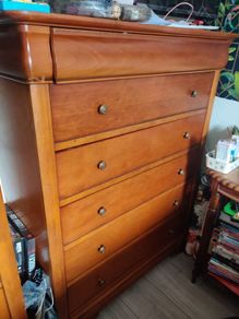 Stunning set of Gola Mahogany Wood furnitures