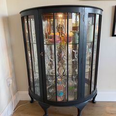 Drinks cabinet