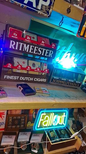 Vintage Hamlet/Ritmeester Cigar Shop display stands