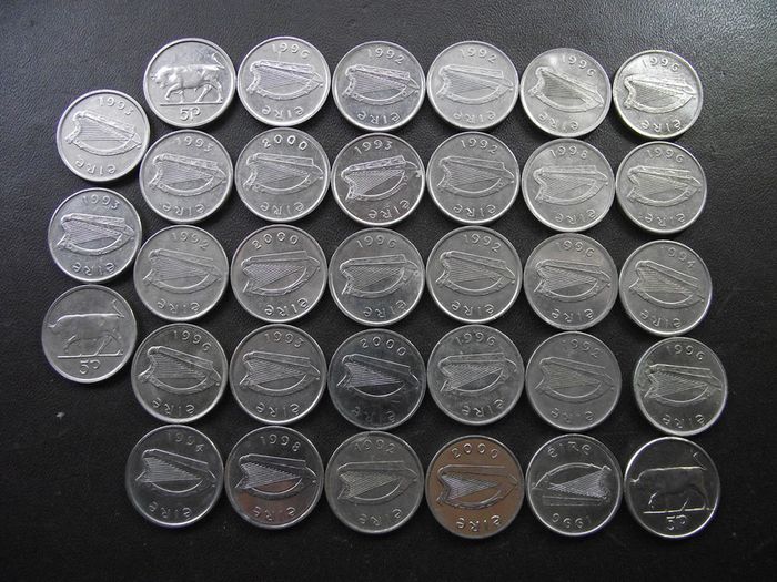33 Irish Coins @ 5 Pence (1992-2000)