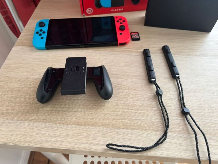Nintendo Switch OLED (Neon Blue/Red) + Mario Kart 8 Deluxe + Super Mario Bros. W
