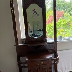 coat stand