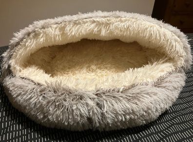 Cat or Small Dog bed