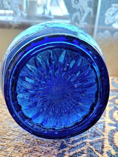 Vintage cobalt blue decorative vase