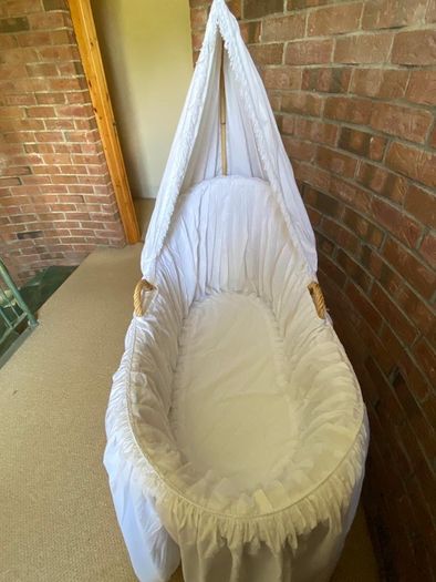 Vintage Moses Basket Crib