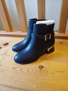 BNWT Size 1 River Island Buckle Boots