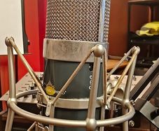 Chandler Limited TG Microphone - Large-Diaphragm Condenser Microphone