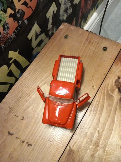 Welly NEX Miniature 1955 Red Chevrolet Stepside Pickup Truck Diecast kids children gift present Collectable play