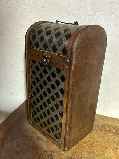 Wine Cases. Ideal for Xmas gifting