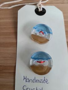 Handmade crystal buttons (2)