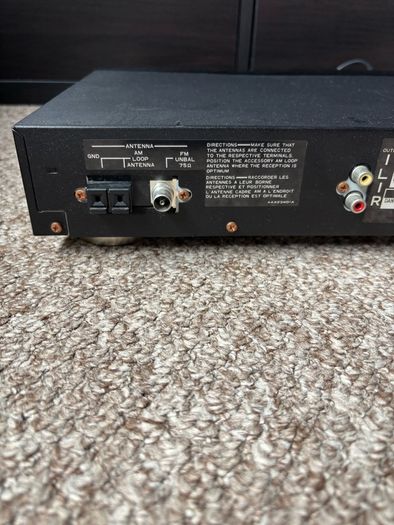 Pioneer F-203RDS Stereo FM/AM Digital Tuner