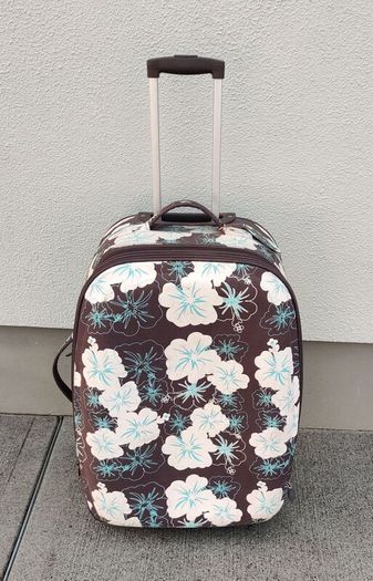 Large suitcase, good condition