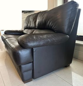 3 Piece leather sofa suite