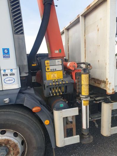 Iveco  180E (auto)  18 ton.  crane lorry